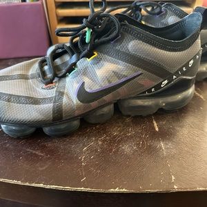 Nike Vapor max SE black multi